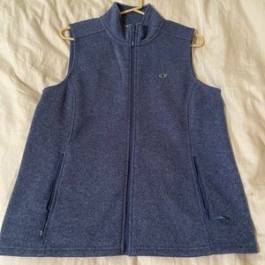Vineyard vines vest